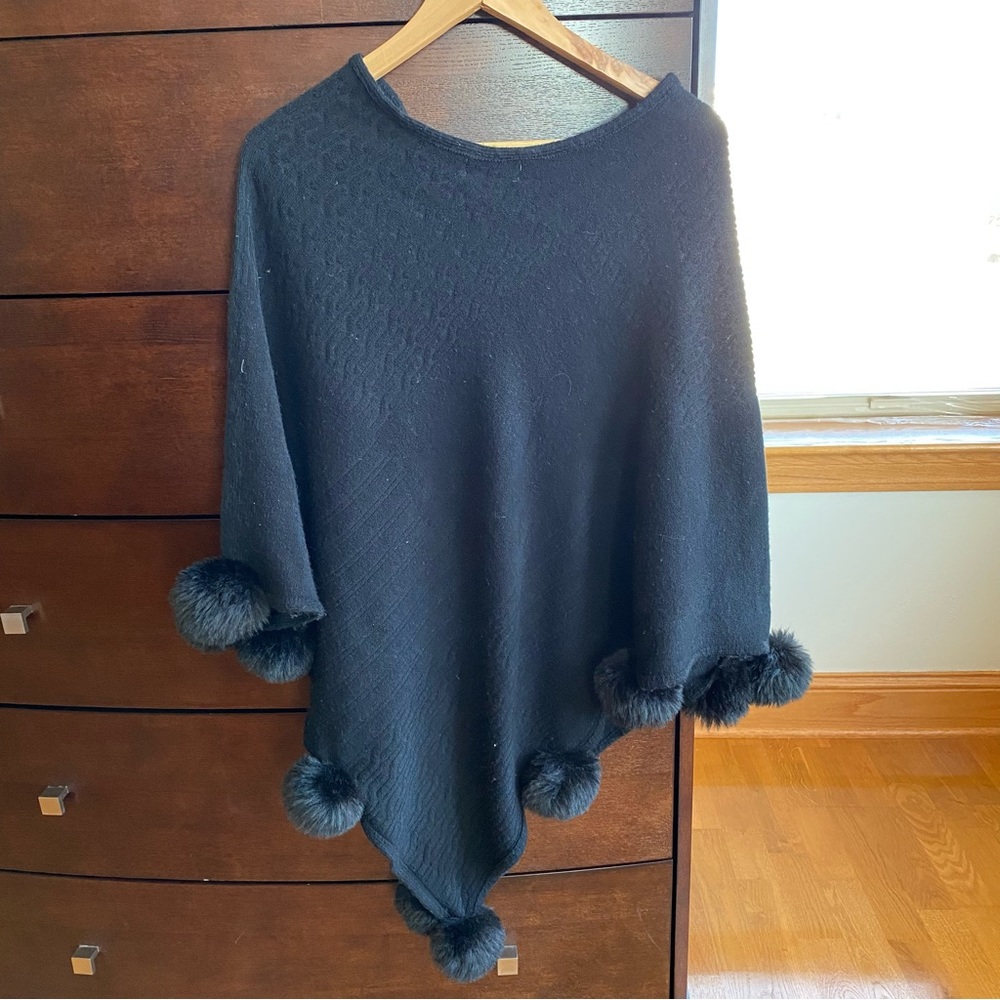 Ace Fashion Poncho with Faux Fur Trim